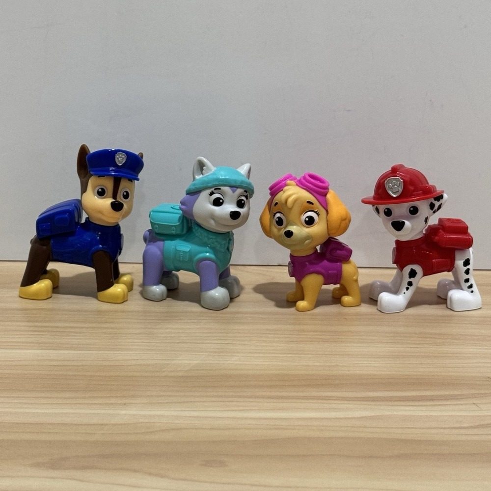 Paw Patrol Figures Lot Winter Rescues Pups Snowboard Everest CHASE Skye MARSHALL